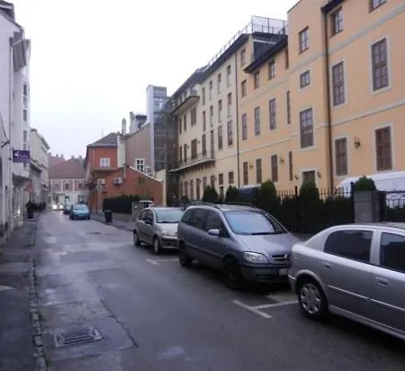 Premium Casa Apartman * Sopron